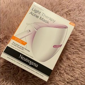 Light therapy acne mask